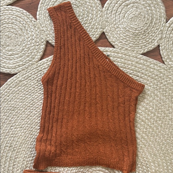 Rust One-Shoulder Knit Set - Picture 5 of 9
